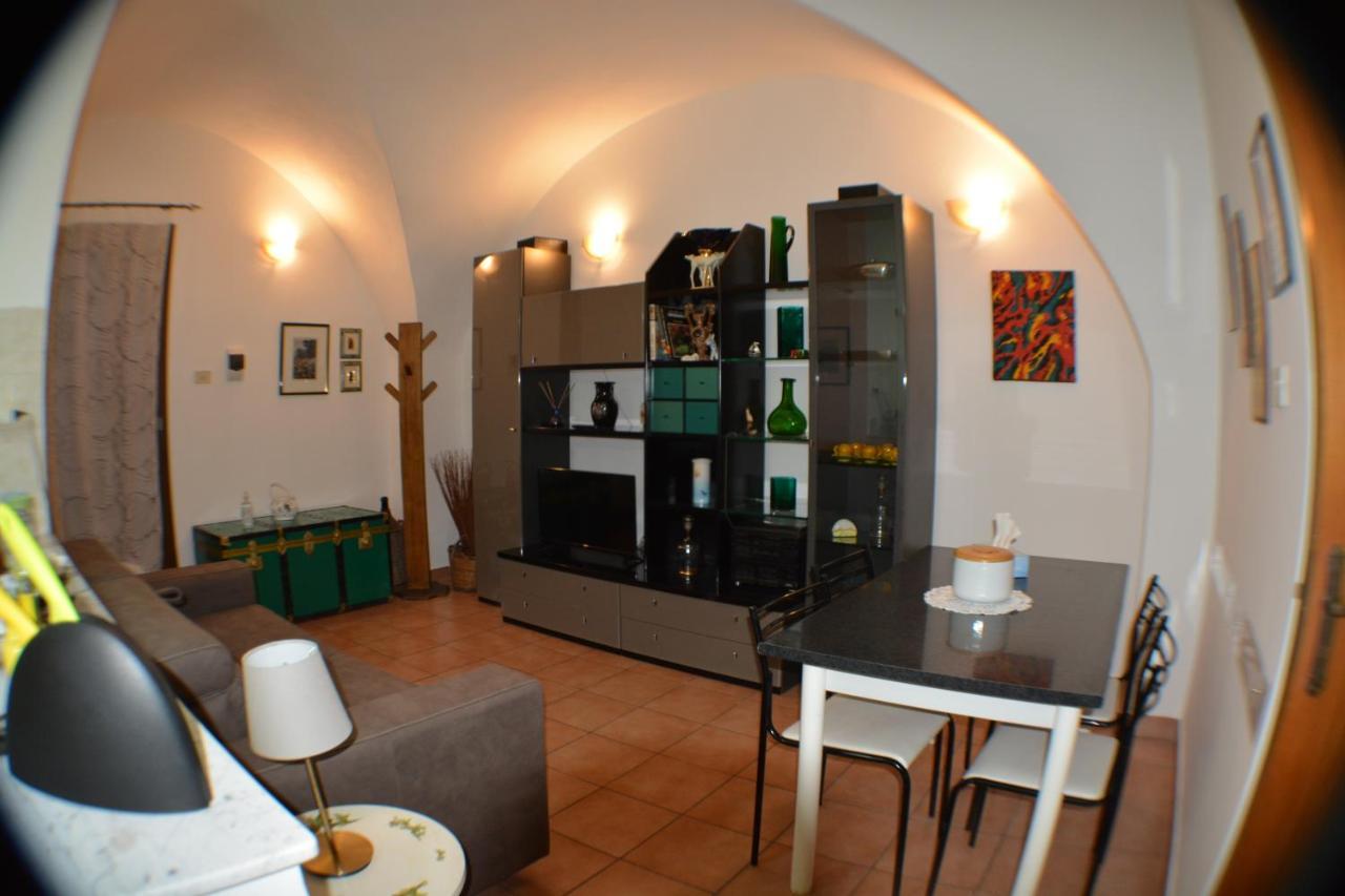 Casa Romeo Villa Adrano Екстериор снимка