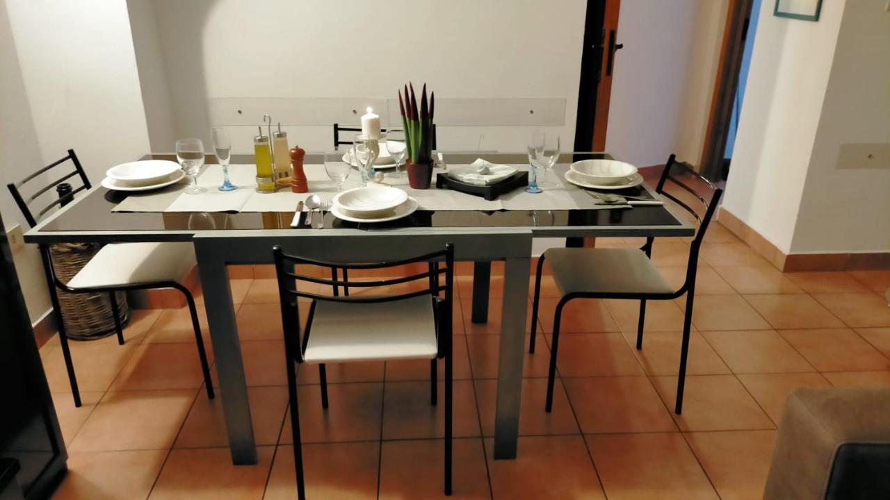 Casa Romeo Villa Adrano Екстериор снимка