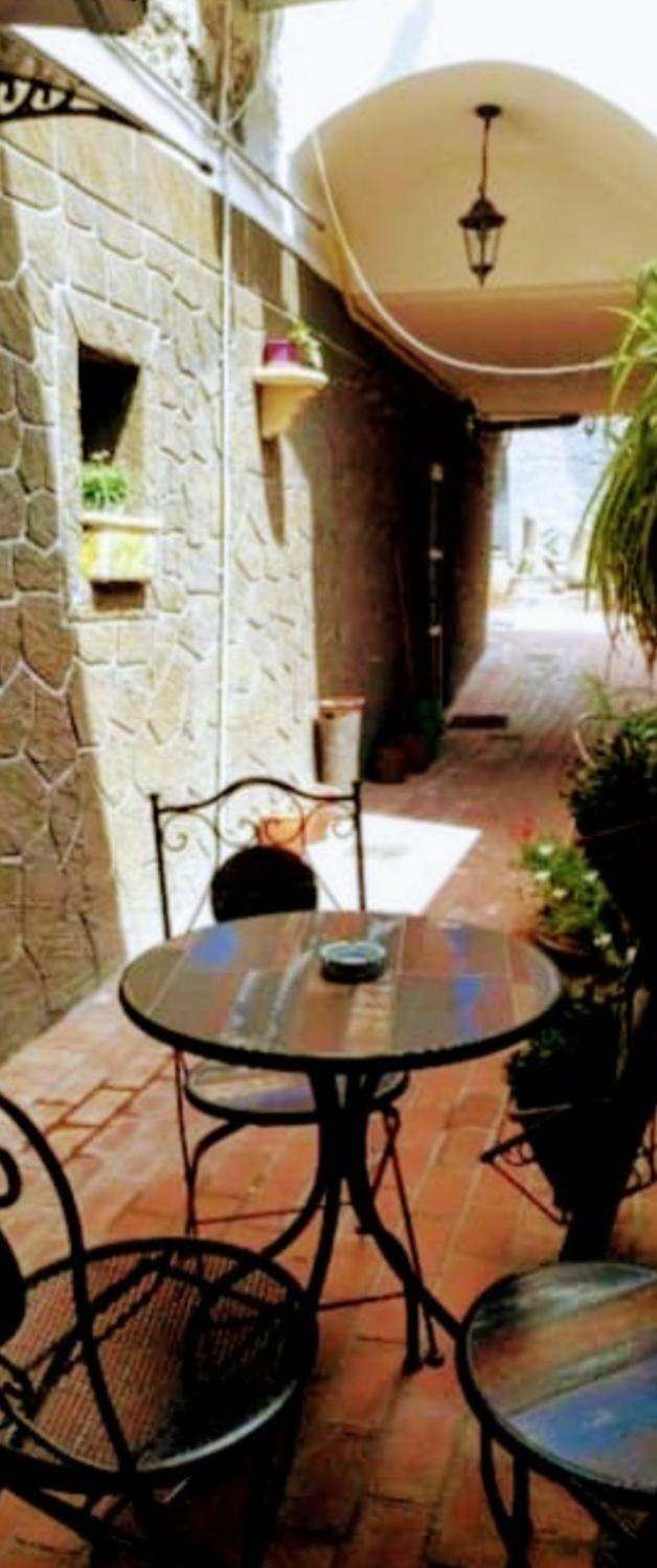 Casa Romeo Villa Adrano Екстериор снимка